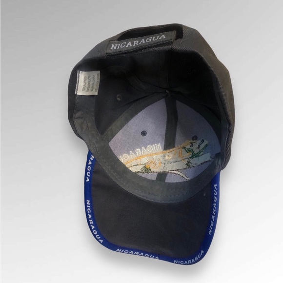 Nicaragua Chameleon Embroidered Hat Ball Cap - Picture 3 of 4